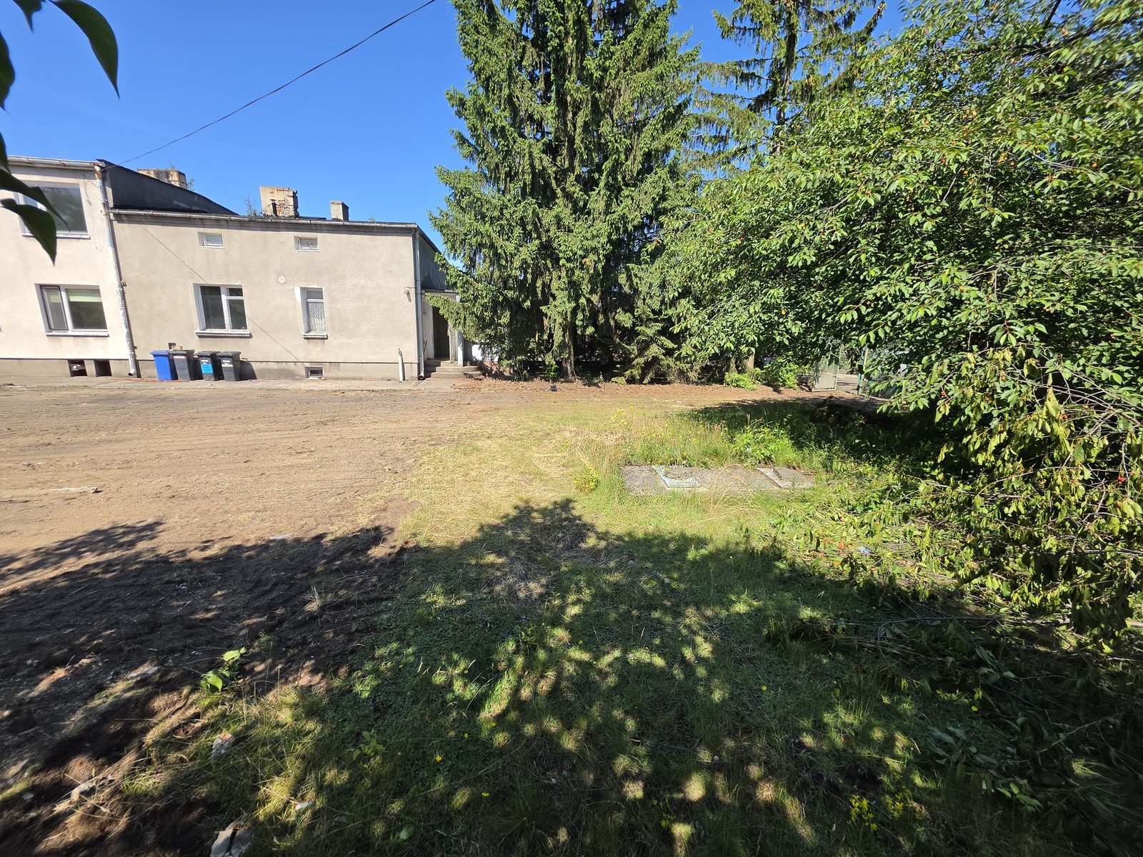 Dom przy Działkowej 29 — parterowy dom na działce w Konstantynowie Łódzkim